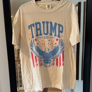 Gildan Cream T-Shirt with Blue Eagle and Red Stars